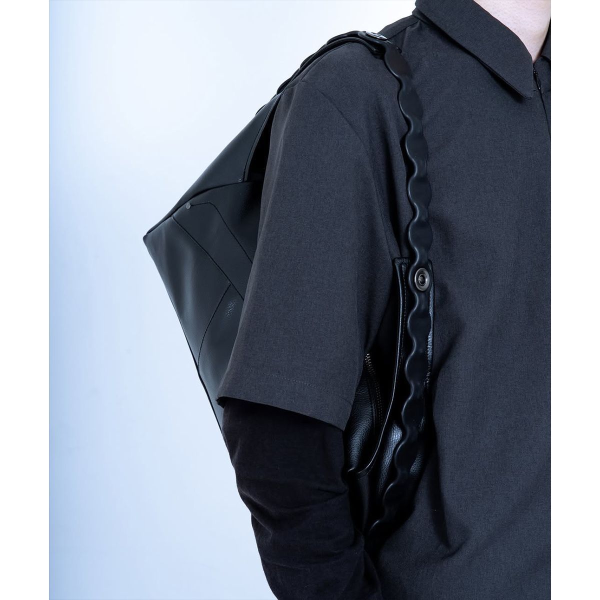ryaw | CONNECT BAG (BLACK) ハンドバッグ ショルダーバッグ クロス