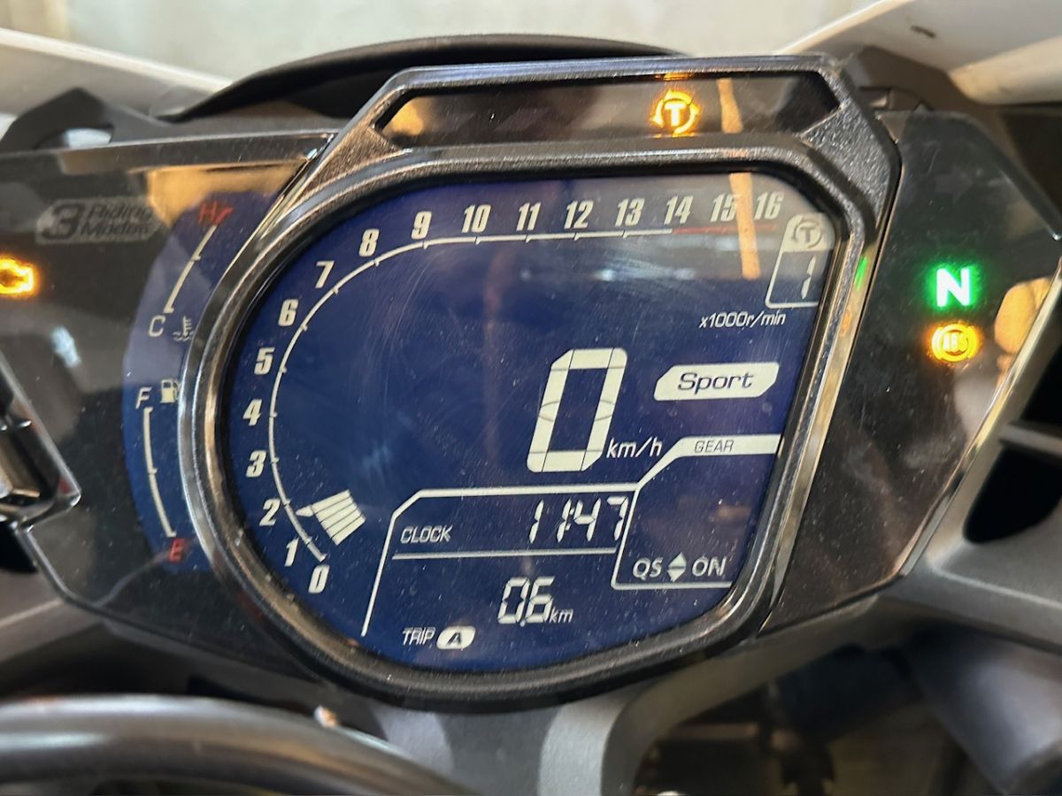 CBR250RR デジタル メーター スピード タコ 4714Km ○A6477