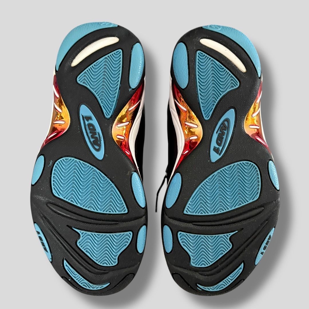 AND1 アンドワン バスケットシューズ 黒 バッシュ タイチミッド TAICHI