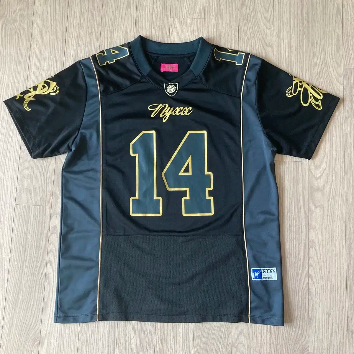 NYXX BLOCK SOCCER JERSEY 黒