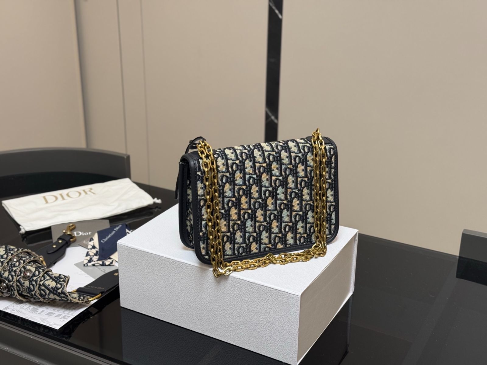 今日特価】Dior Addict Oblique Messenger Bag アディクト
