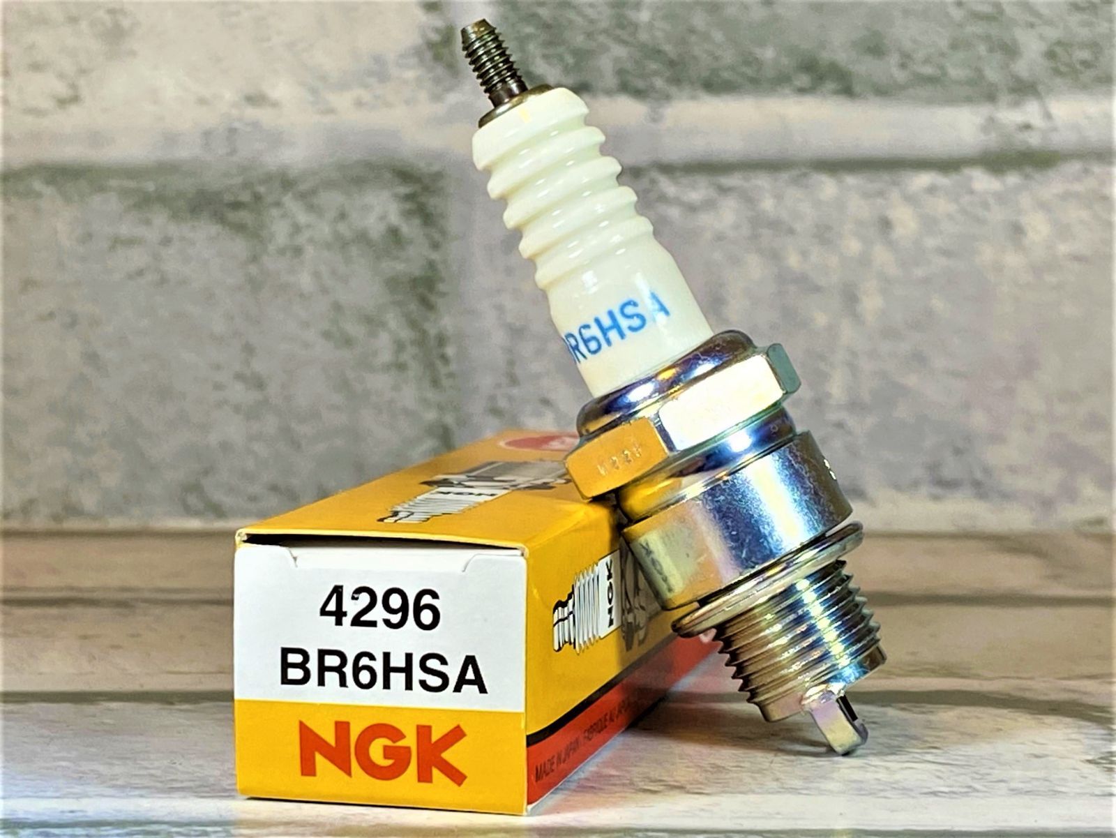 ＮＧＫ ＢＲ６ＨＳＡ ホンダ タクト、Ｓ ＡＦ５１ ９４ー 適合 新品！ - メルカリ