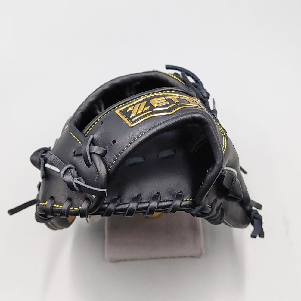 新品】 ゼット 少年軟式グローブ / オールラウンド用 無料型付け