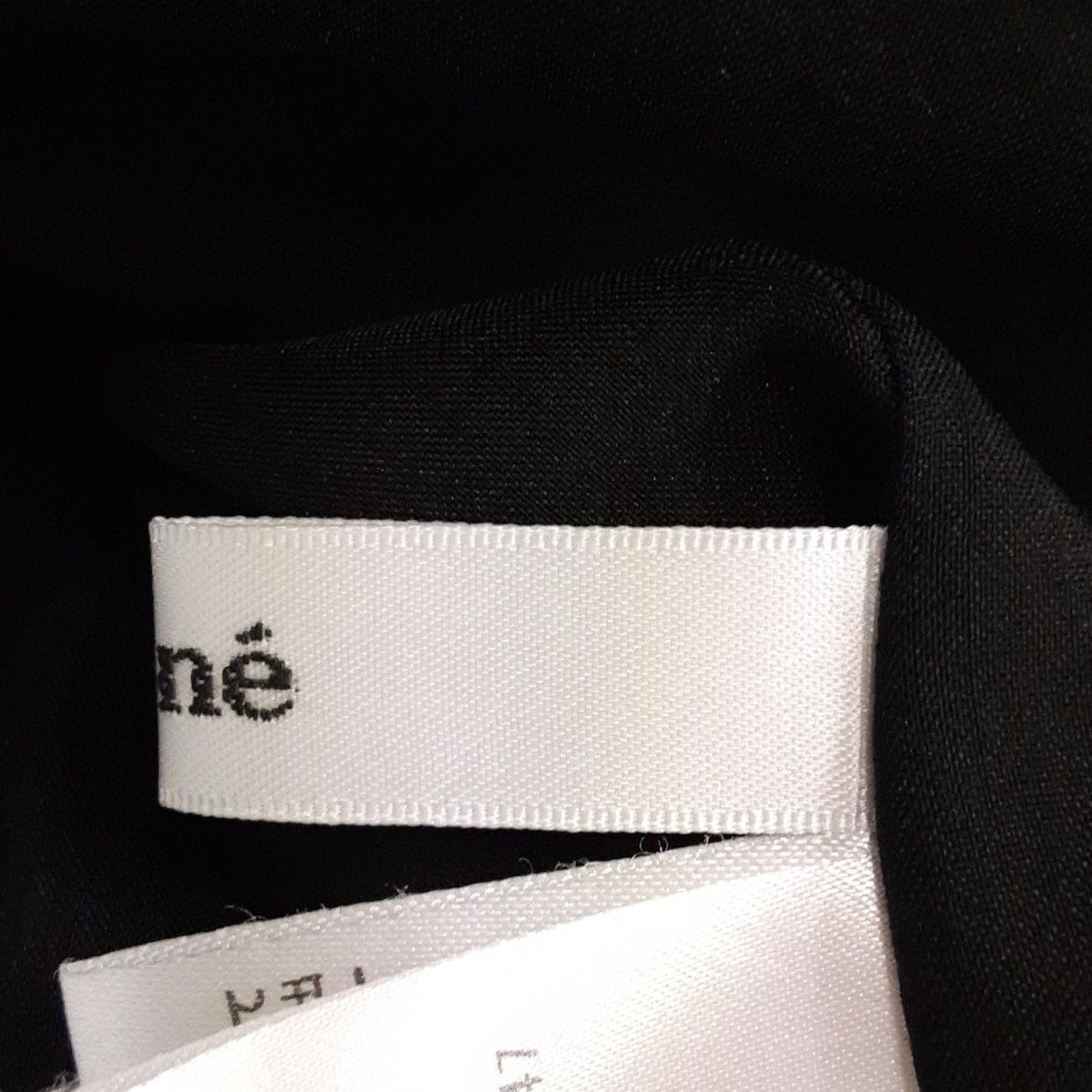 激安で季節を先取り。 Rene ルネ ワンピース サイズ38 M レディース - 黒×ダークネイビー クルーネック 長袖 ひざ丈 お見逃しなく。