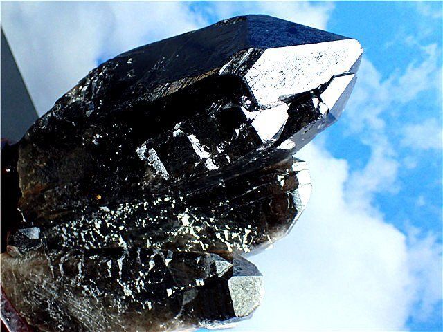 AAA級【魔除け】高透明度◆天然モリオン黒水晶クラスターB82C6/98C14D モリオン（黒水晶）クラスター 780g | 数珠屋粋鳳