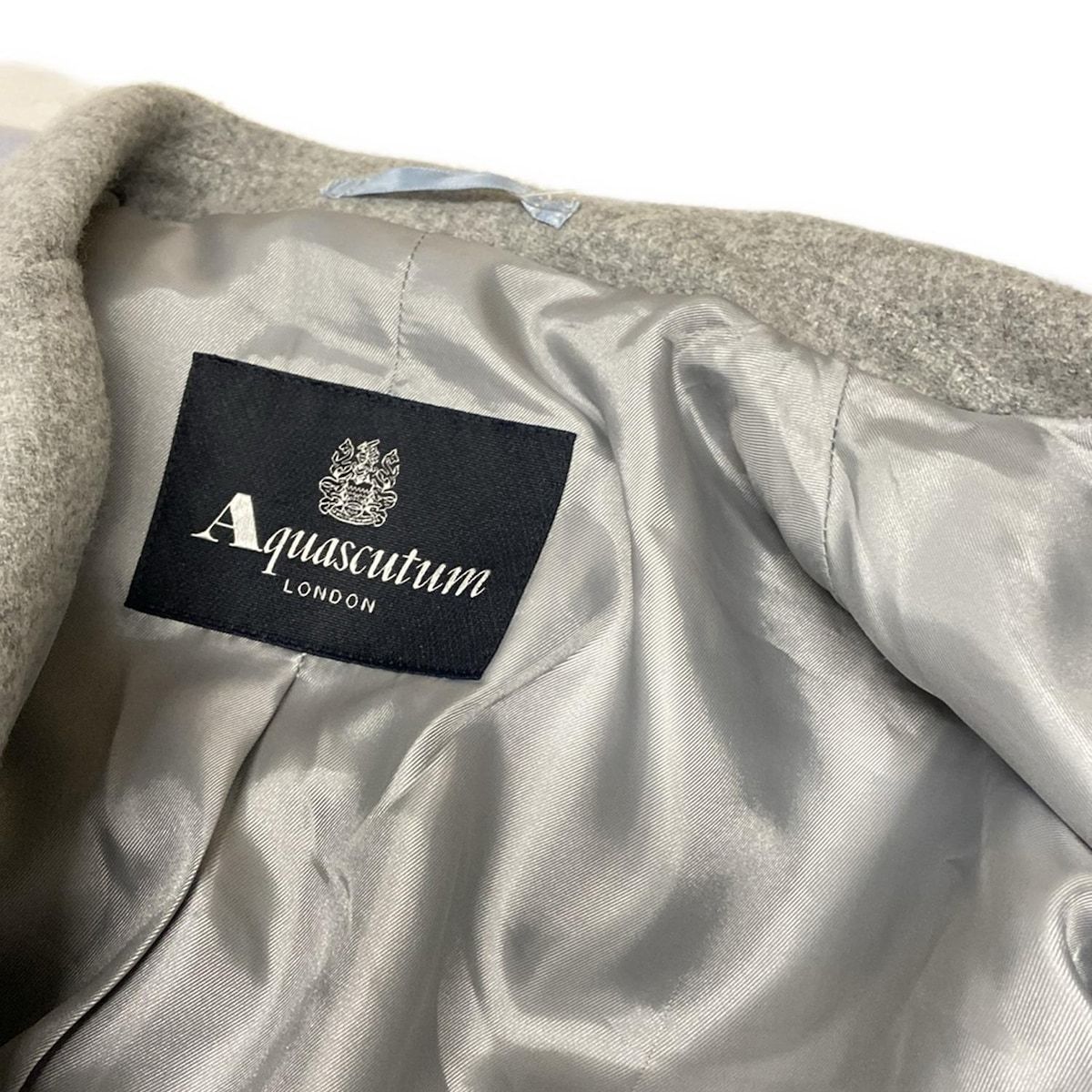 アクアスキュータム コート