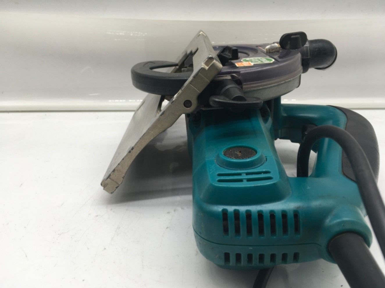 マキタ Makita 16型 丸ノコ マルノコ 5402-A 中古 壊す 店舗併売 マキタ Makita 16型 丸ノコ マルノコ 5402-A 中古 壊す 店舗併売