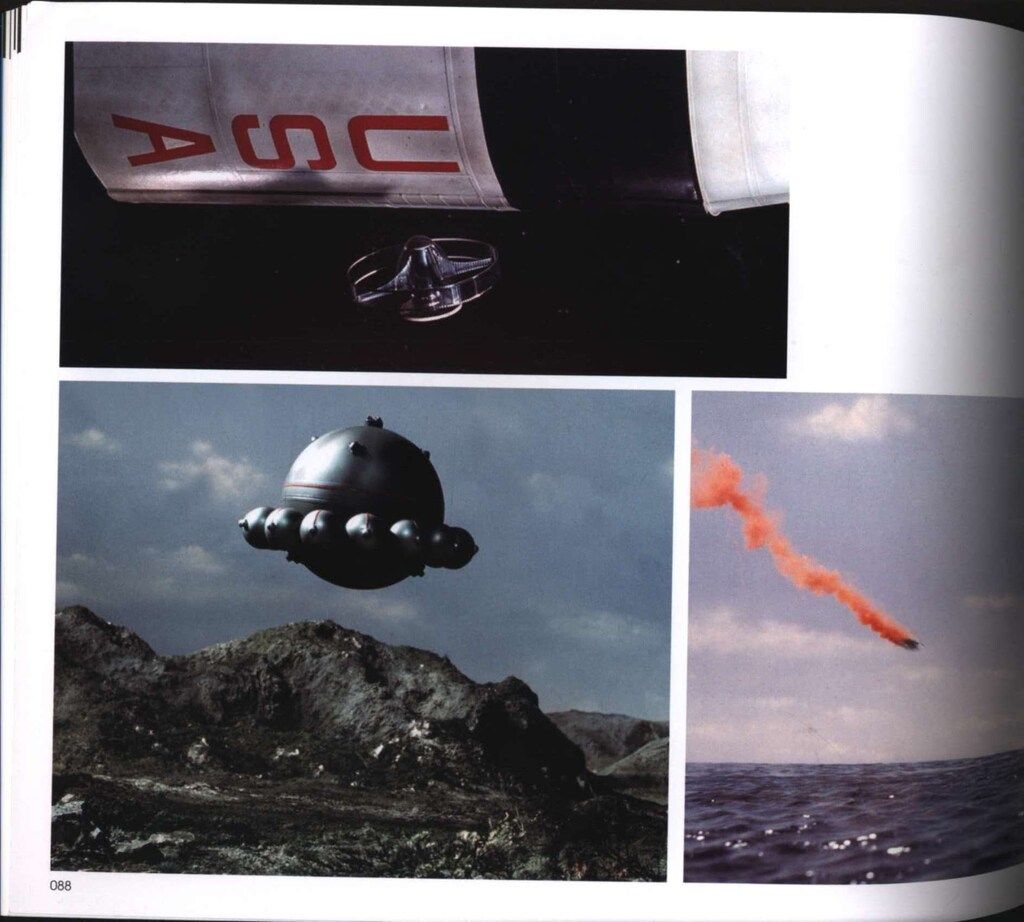 本 ◎謎の円盤 UFO 完全資料集成/スティーブン・ラリビエー 洋泉社