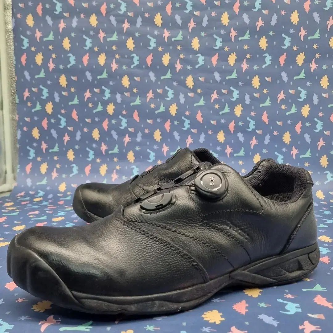 Treksta トレクスタ ゴアテックスシューズ サイズ 28cm ブルーグレー系 メンズ ネバド レース LOW GTX Treksta トレッキングシューズ | 株式会社エバニュー