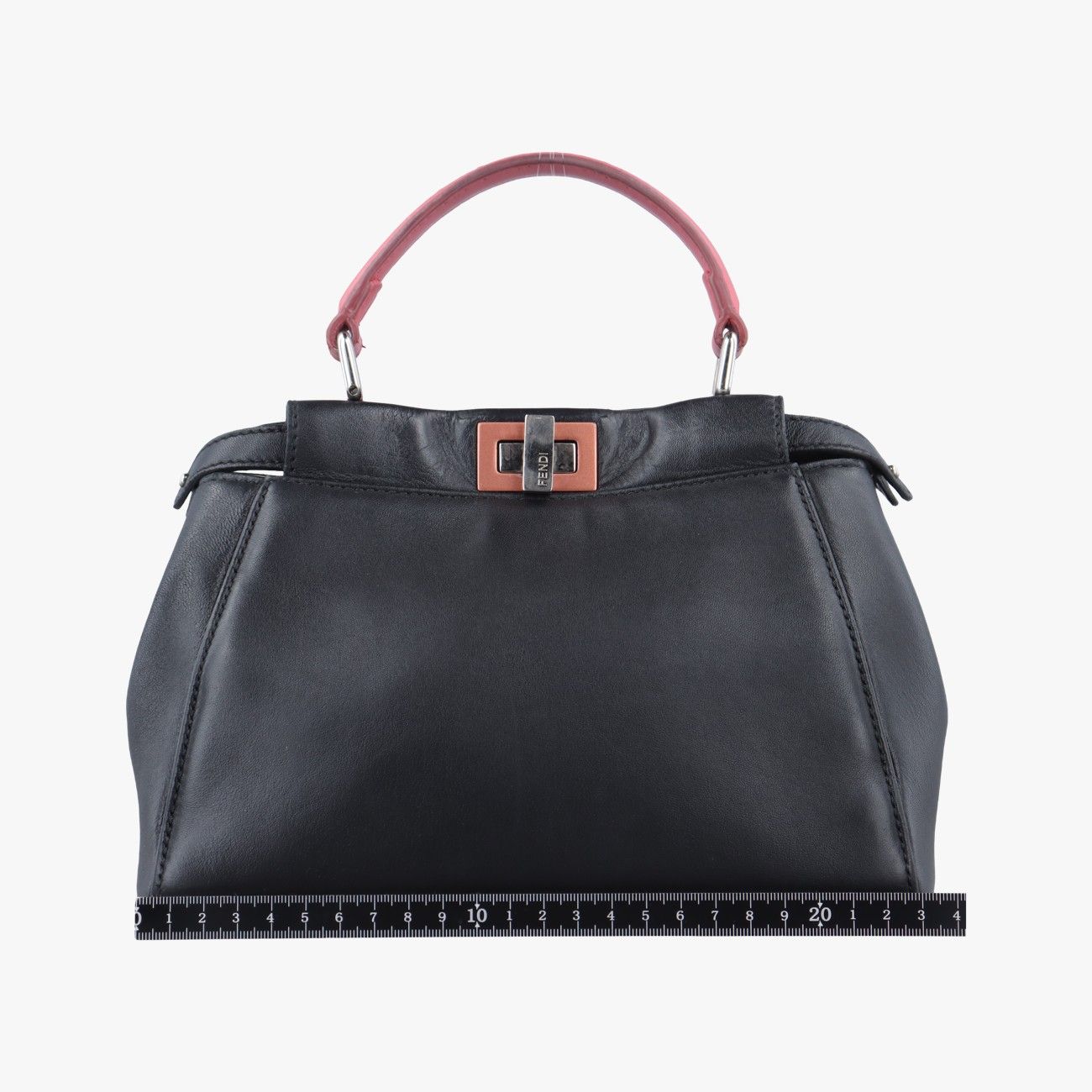 正規品 本物 フェンディ FENDI セレリア ピーカブー フィット 正規品 本物 フェンディ FENDI セレリア ピーカブー フィット