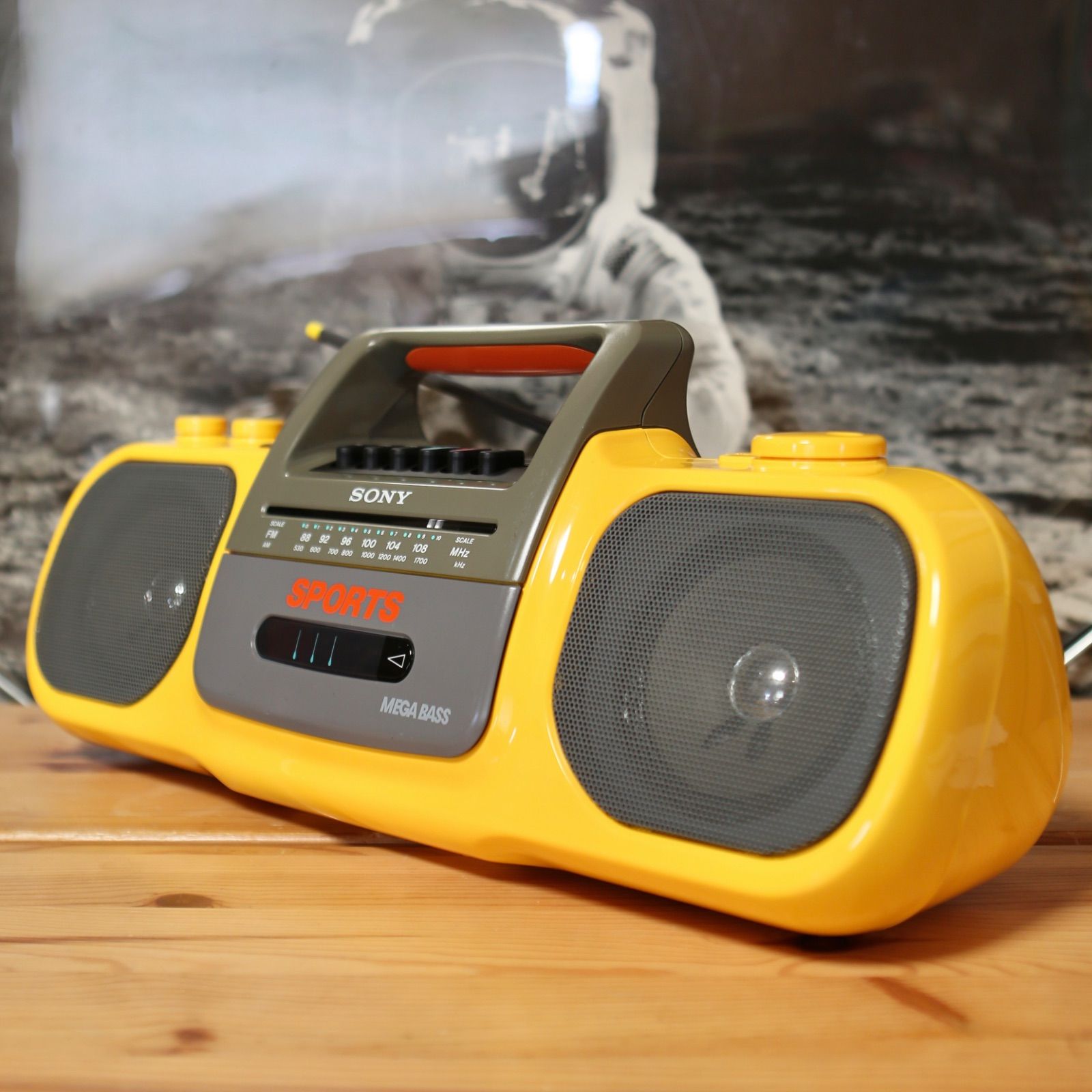 SONY SPORTS CFS-904 メガベース搭載 赤ロゴ世代 ラジカセ ソニー