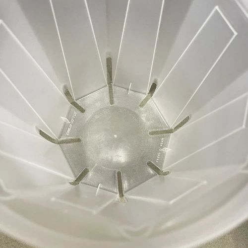 専用❤️同梱-150円メルカリ便発送透明鉢 中120個 透明鉢ネガミエル 150L(5号ｽﾘｯﾄ)（s-217662-217663） - メルカリ