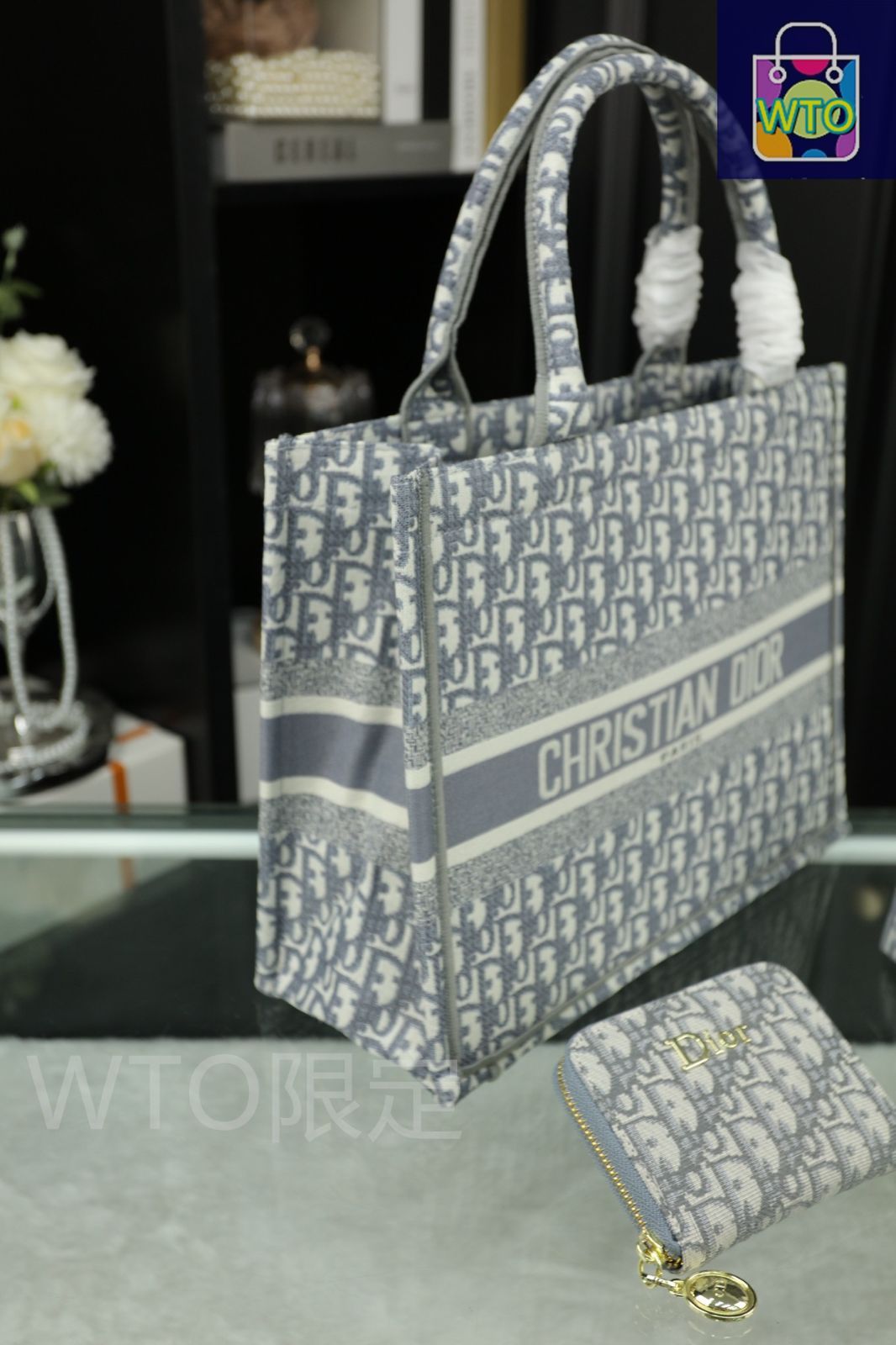話題の新作☆】DIOR 蝶 花 ブックトート バッグ ミディアム