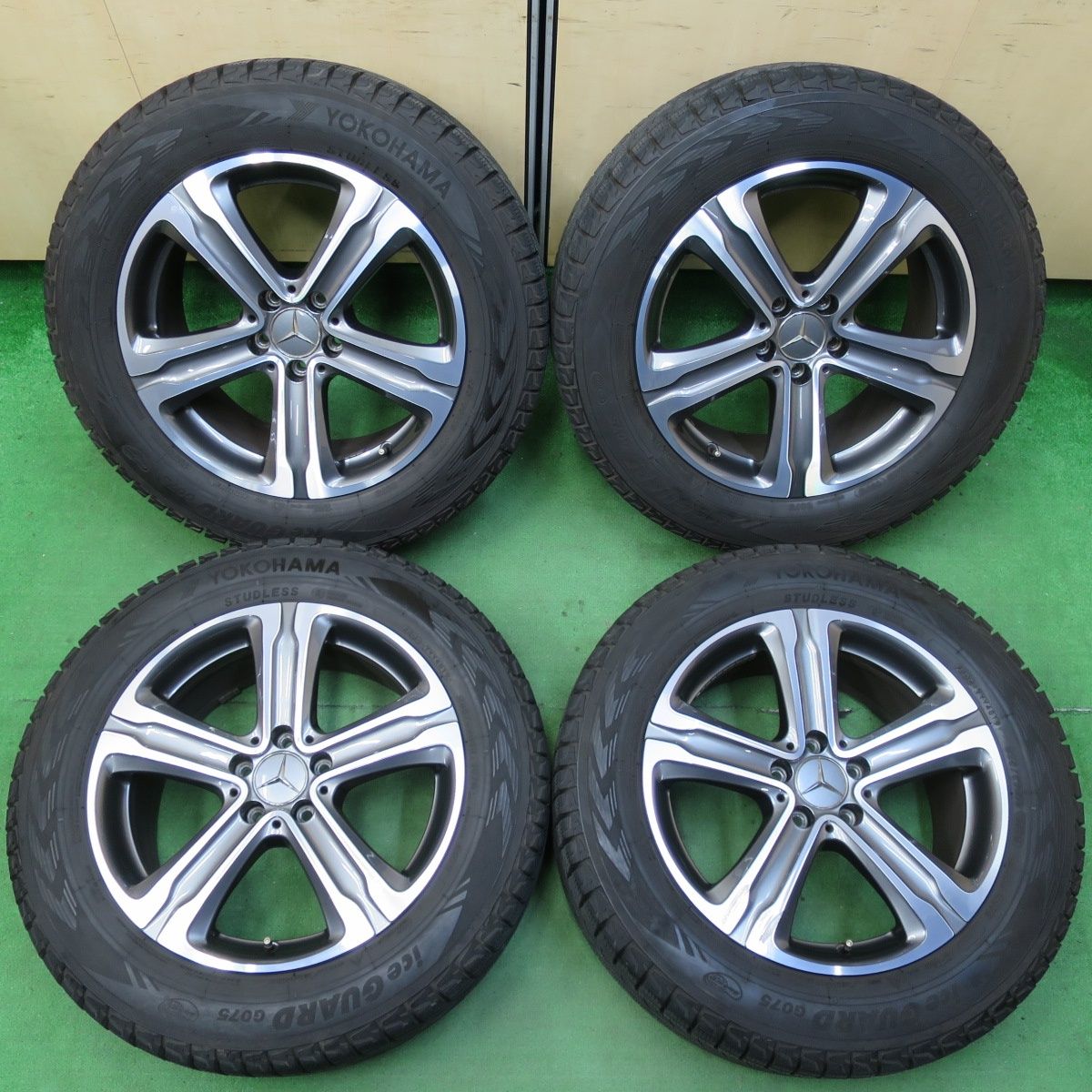 送料無料* バリ溝！キレイ！9.5分☆ベンツ X253 GLCクラス 純正