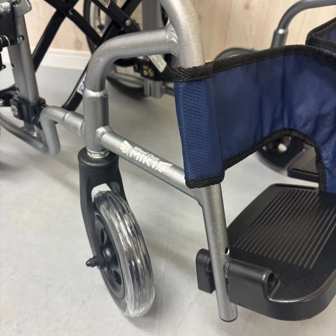 介助用 車椅子