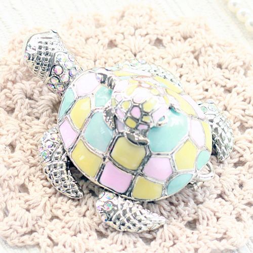 231 親子カメ（万年亀）ジュエリーボックス カメ かめ 亀 縁起物 カメの置物 誕生日プレゼント 女性 クリスマス 置物 キッズ 子供 ジュエリー収納 アクセサリー アクセサリーケース 母の日 東京銀座PICALS ピィアース 東京銀座ピカルス