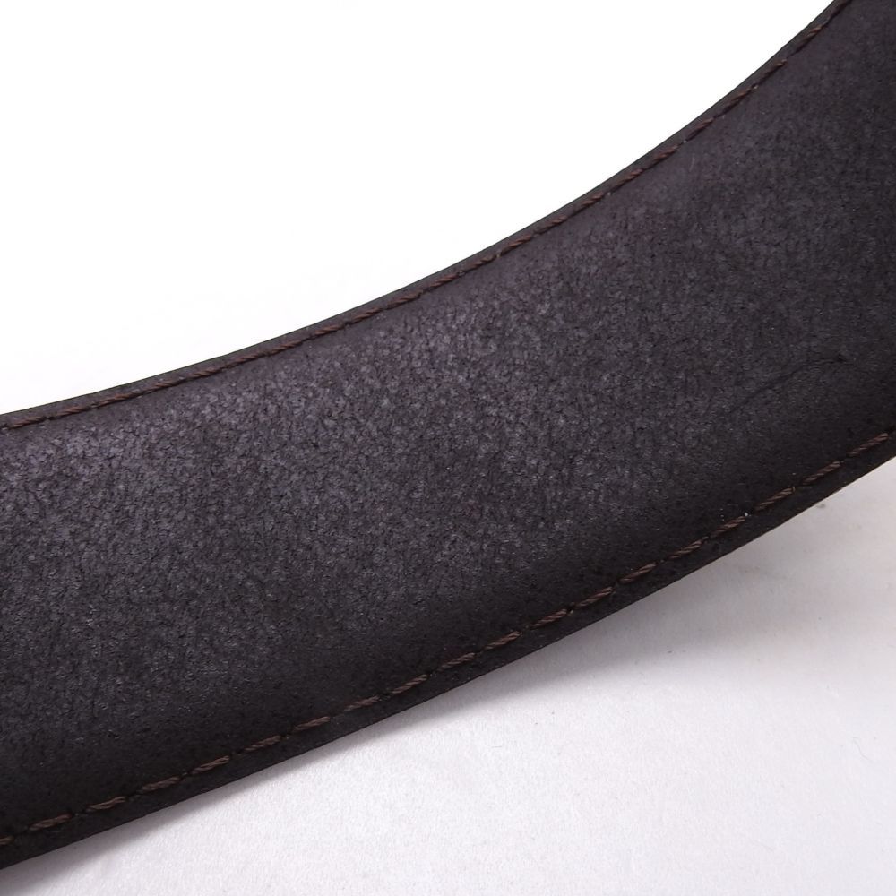 未使用品 ダンヒルブラック/ブラウン dロゴ 金具ゴールド レザー 42/107 未使用品 ダンヒル dunhill ブラック/ブラウン dロゴ 金具