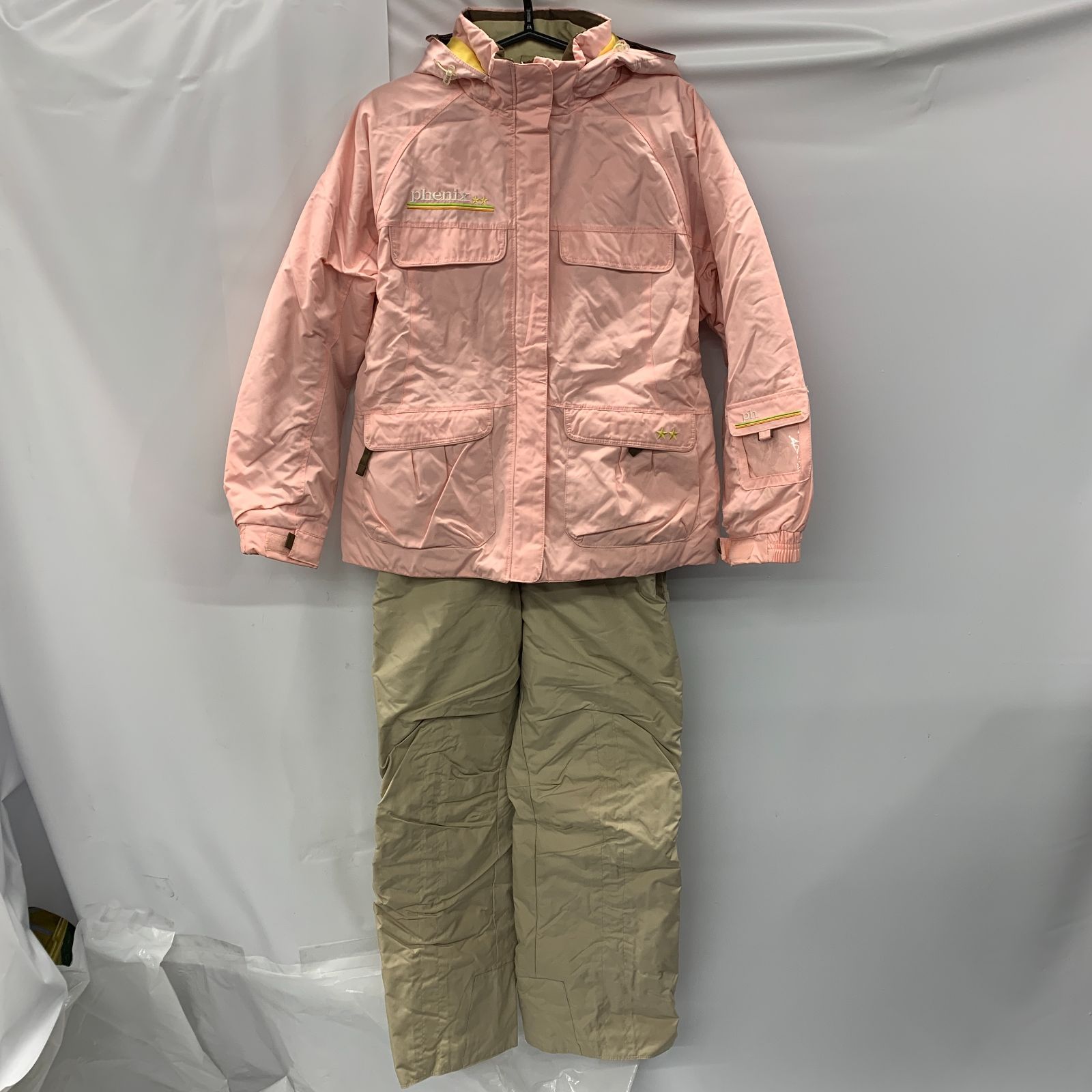 ☆フェニックス☆ウエア☆135～150サイズ☆