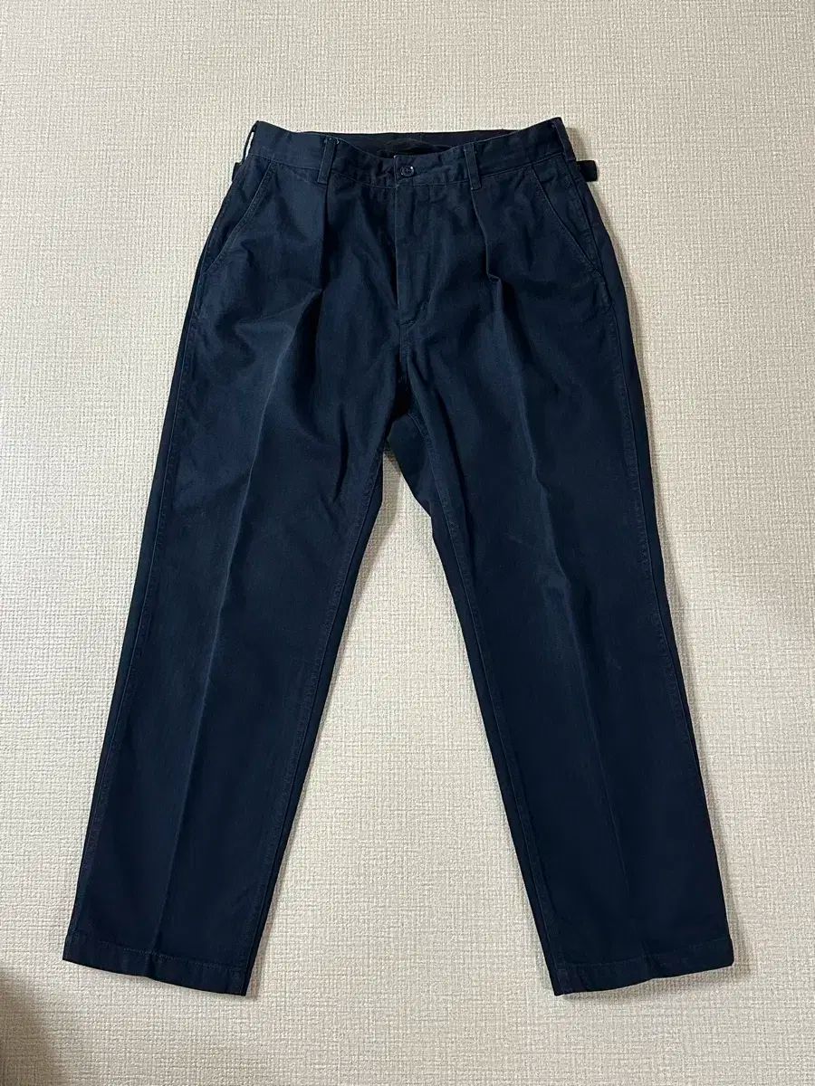 ENGINEERED GARMENTS グラウンド パンツ ネイビー