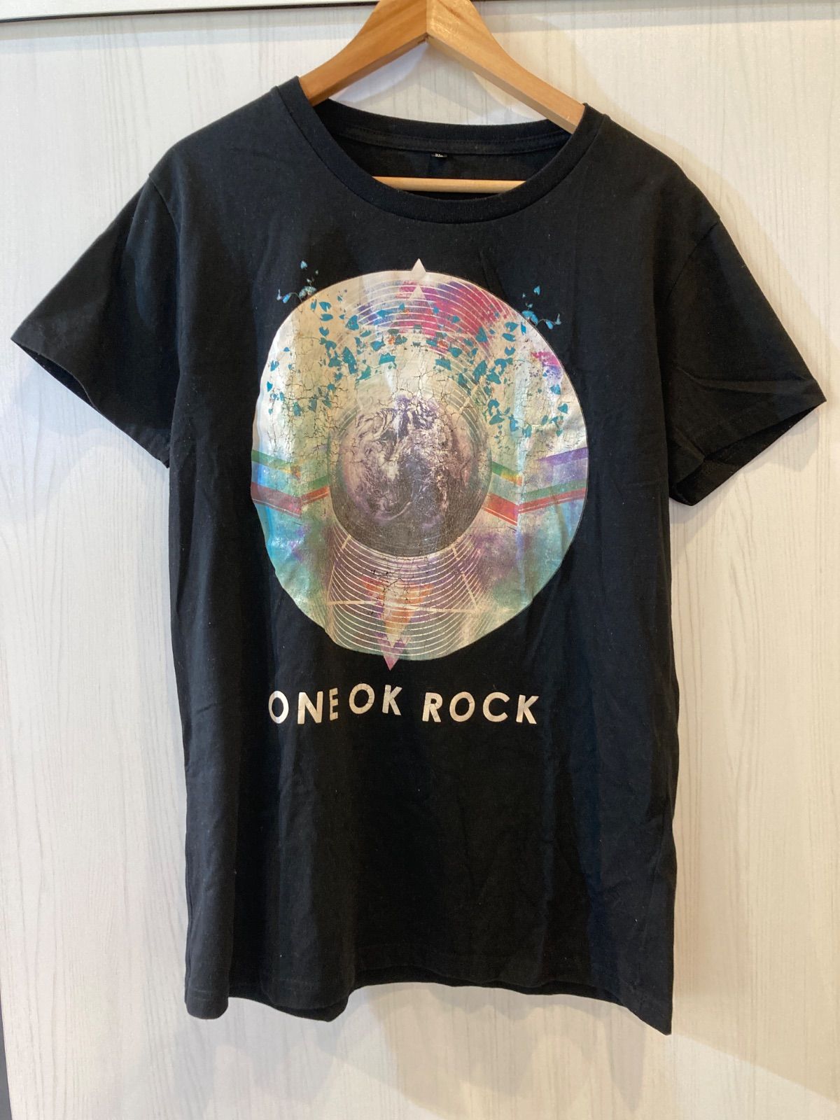 ONE OK ROCK ワンオクロック EU公演 RYOTA 実着用 シャツ Amazon | ONE OK ROCK Eye of the Storm Tシャツ M JAPAN TOUR