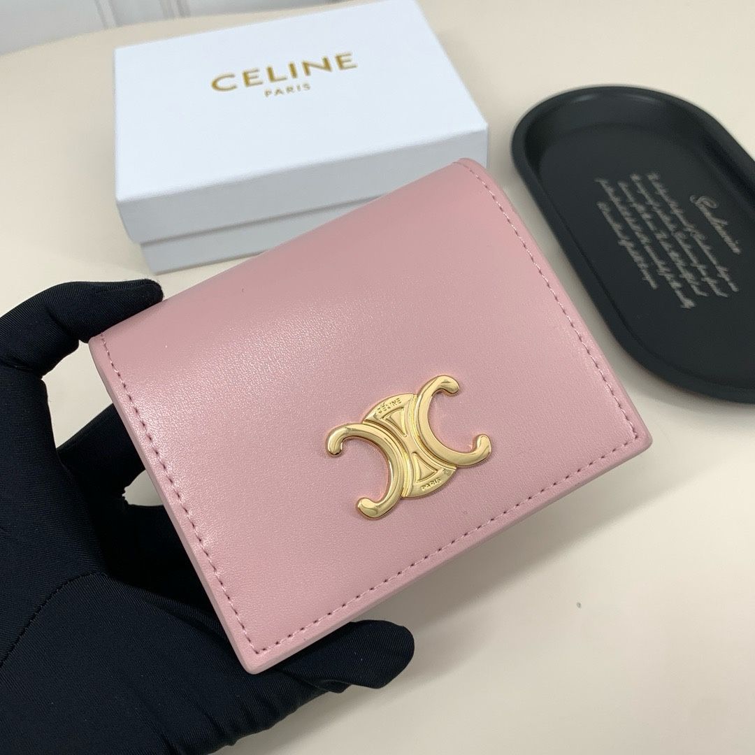美品✨セリーヌ CELINE 二つ折り財布 ピンク - メルカリ 