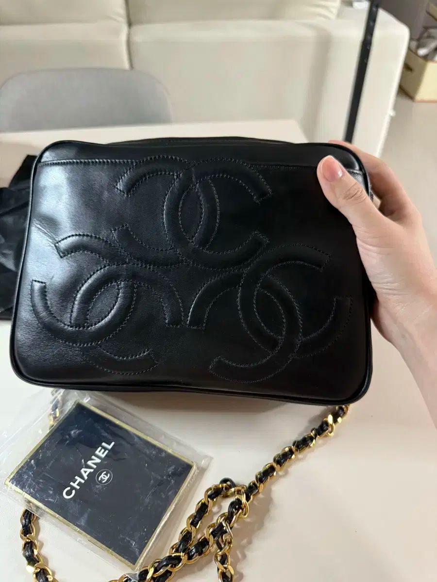 Chanel シャネル トリプル CC クロスバッグ ブラック タッセル