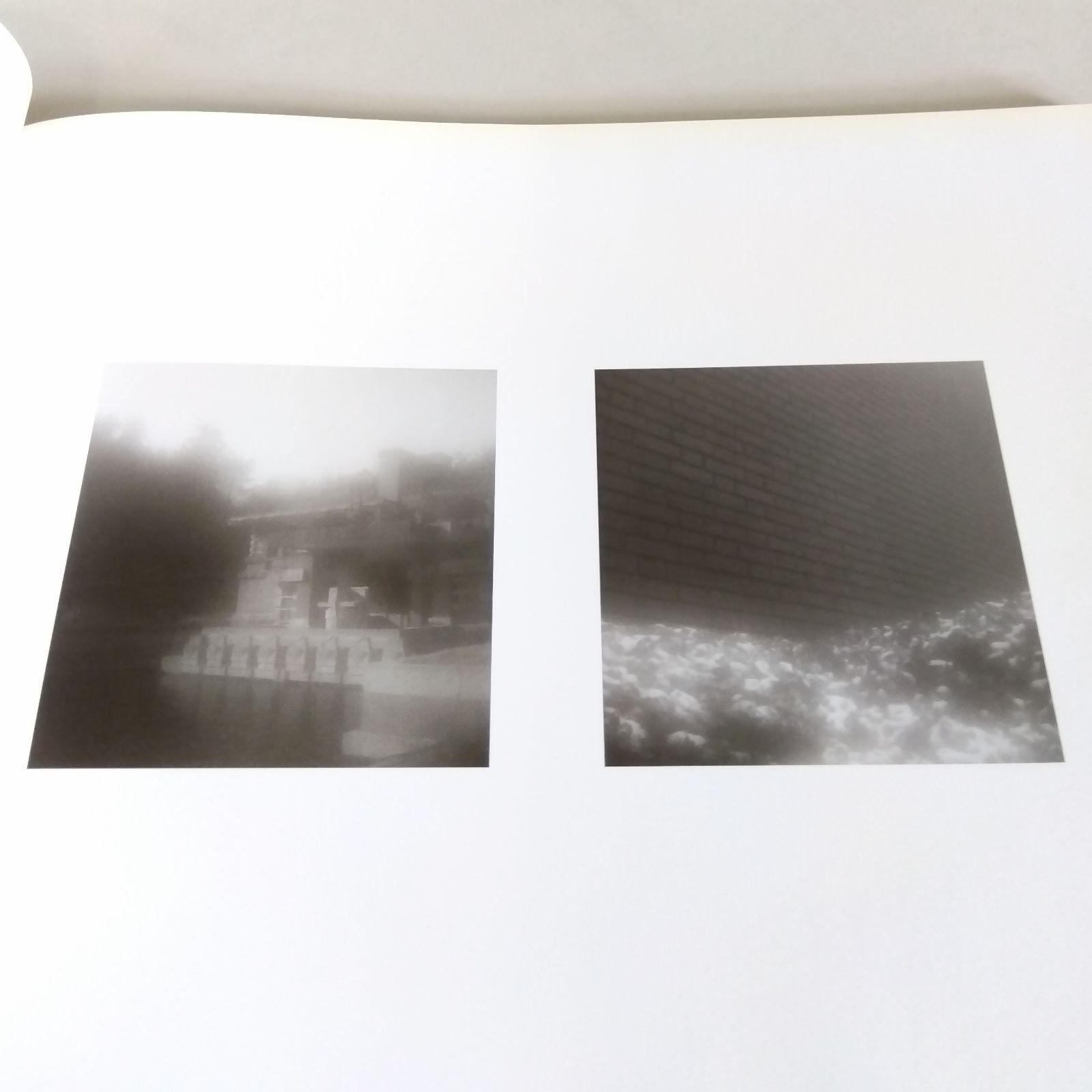 BEYOND MEMORY AND UNCERTAINTY　米田知子 1581339587295_bec96160d886c989