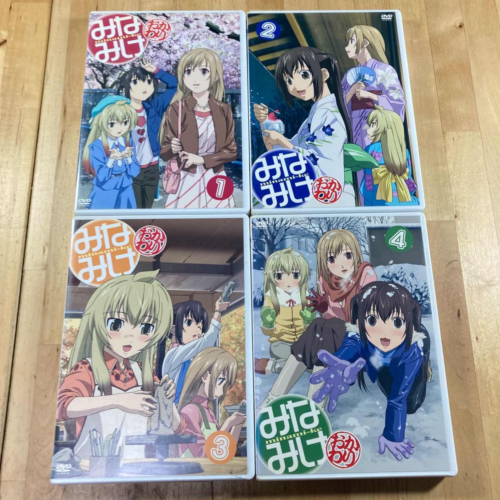 【未開封品】みなみけ1-4巻 おかえり１-4巻 おかわり２-4巻 DVD-BOX Amazon.co.jp: みなみけ おかえり Blu-ray BOX : 佐藤利奈, 井上