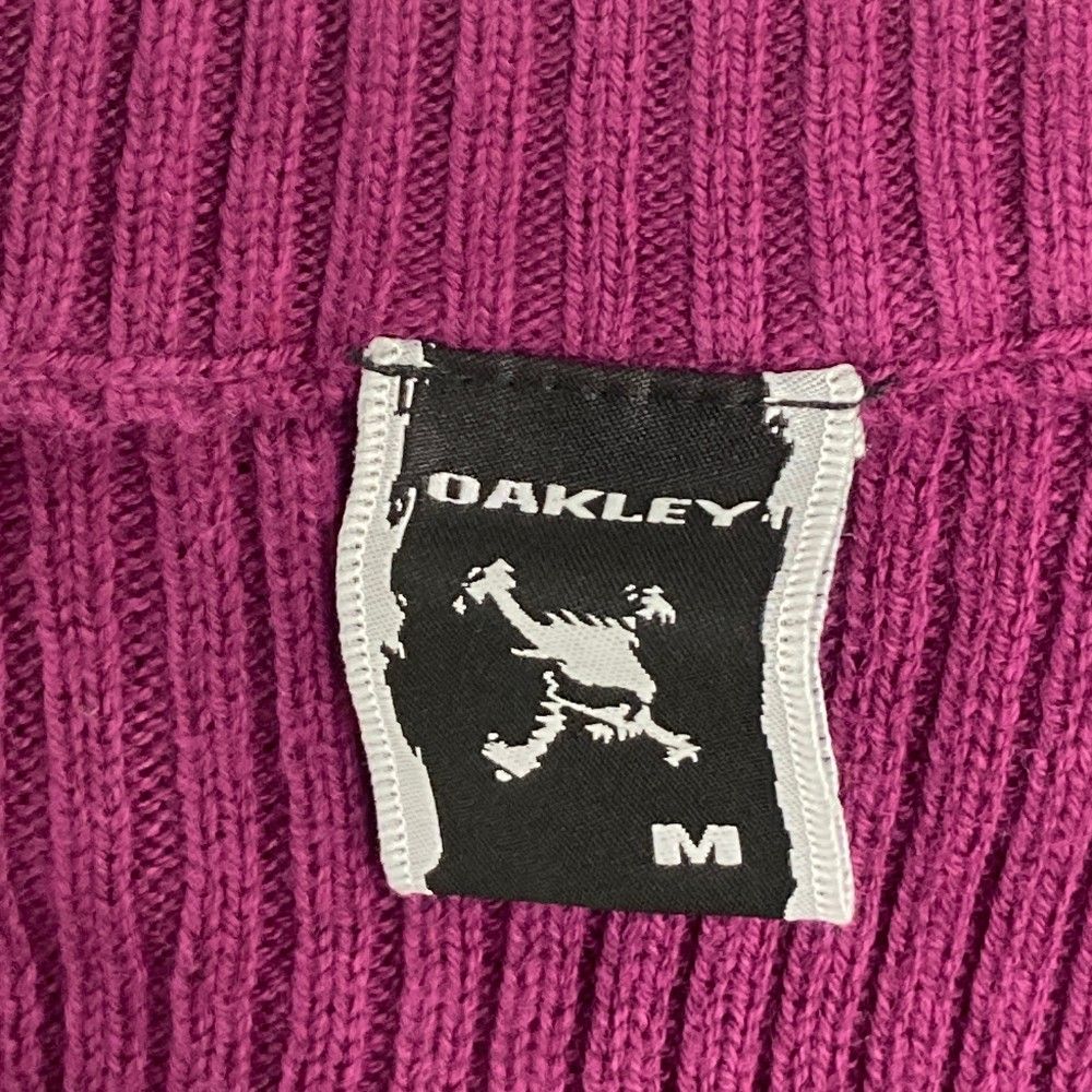 サイズ：M OAKLEY オークリー Vネック ニットベスト スカル刺繍