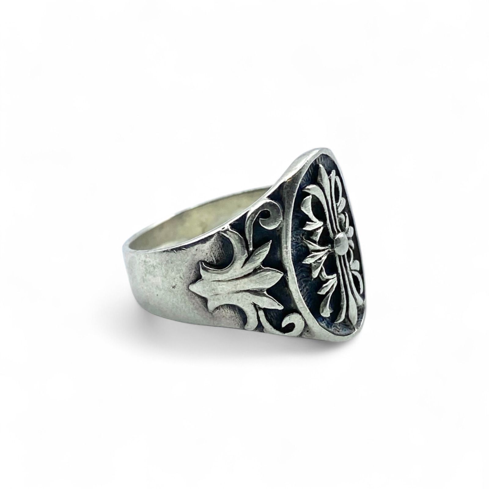 不滅の魅力】 ゴシック クロス Silver 925 刻印 90s Vintage Ring