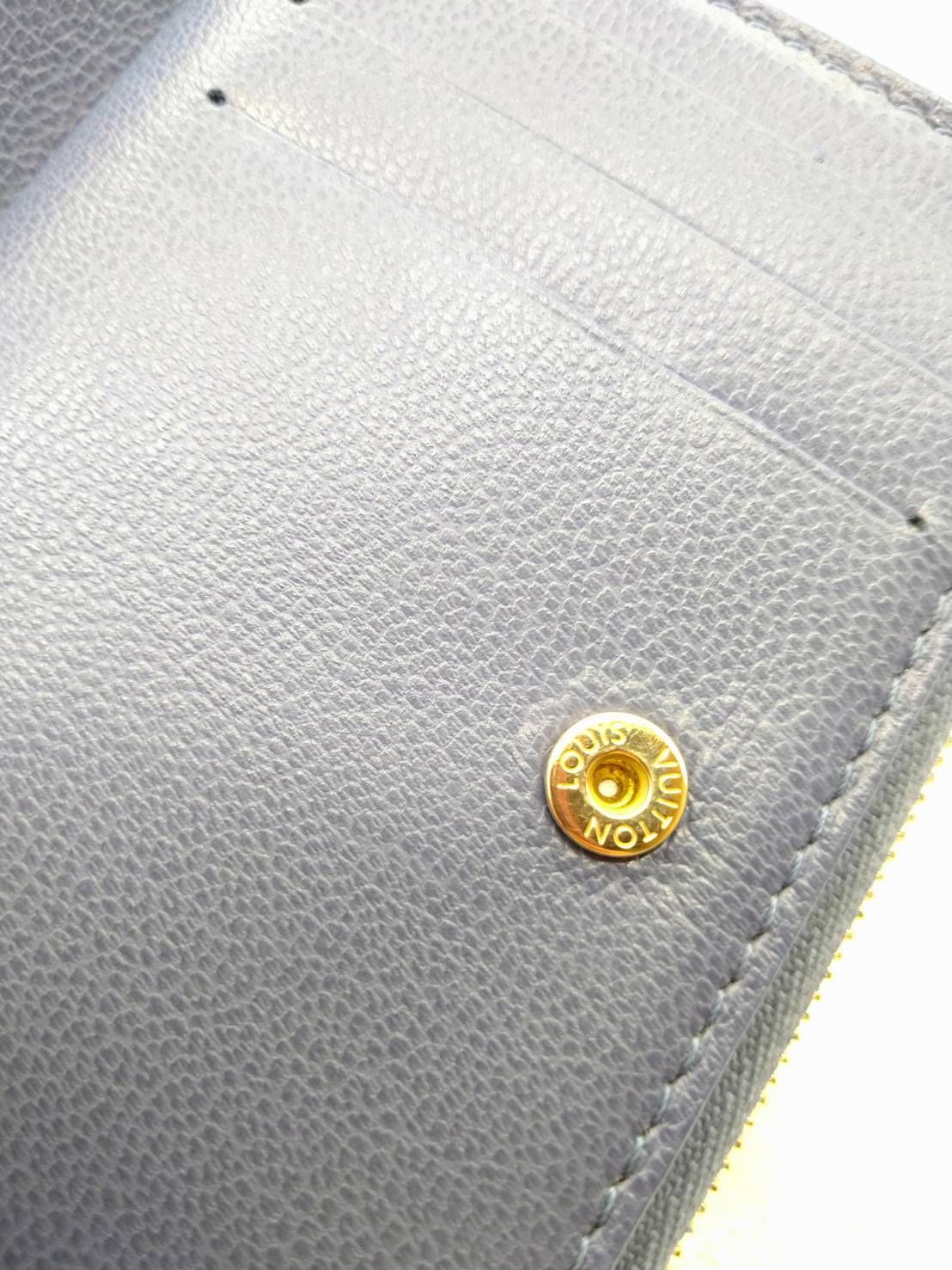 VUITTON ルイヴィトン