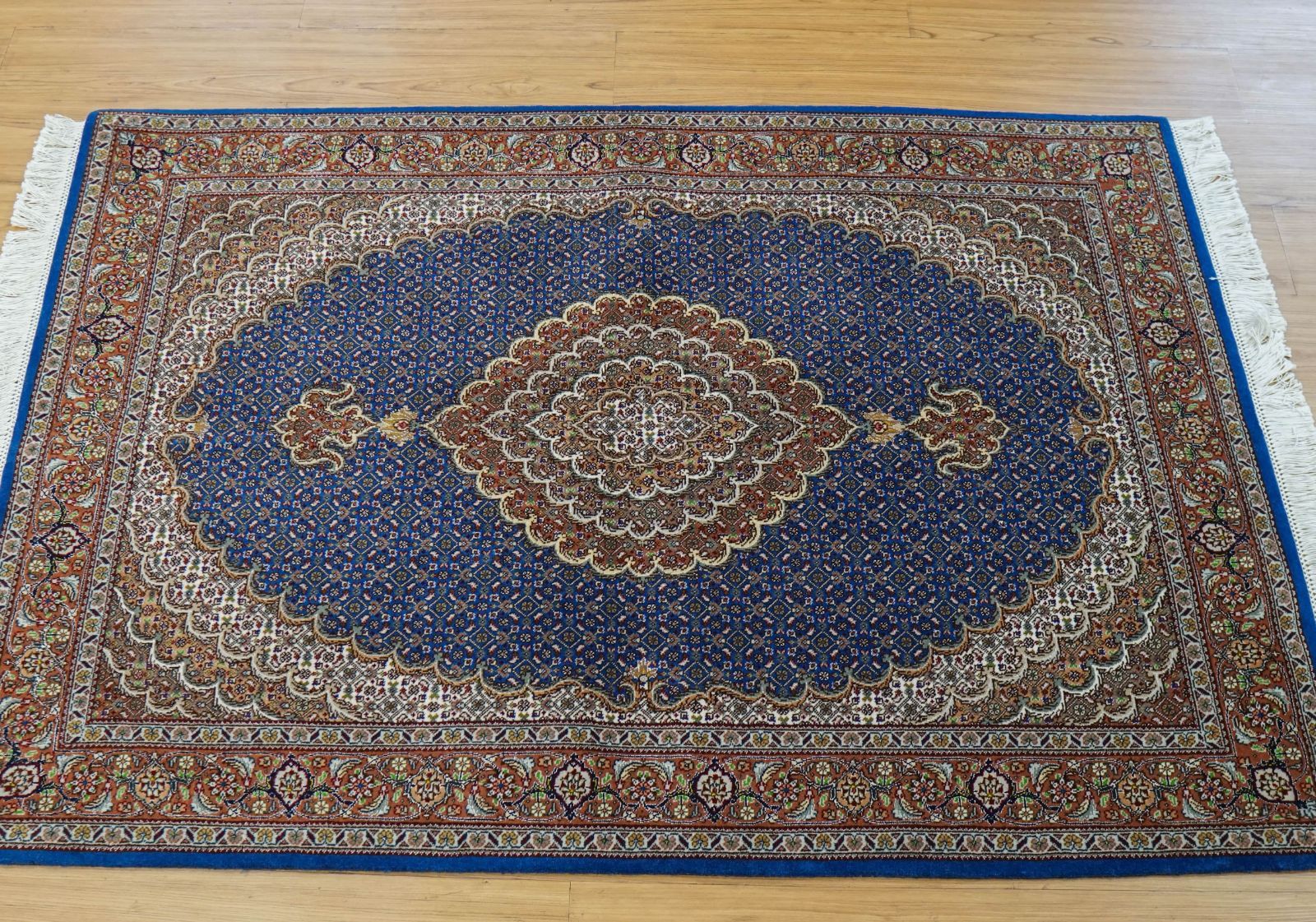 154×106cm 手織り ペルシャ絨毯 タブリーズ産 50RAJ MARWIL-DEMENAGEMENTS_CH