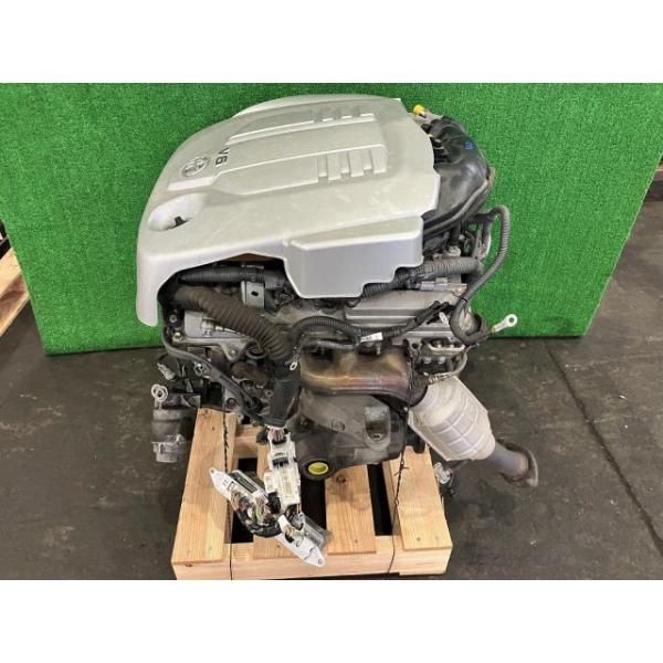 18クラウン GRS180 182 184 燃料タンク フューエルタンク