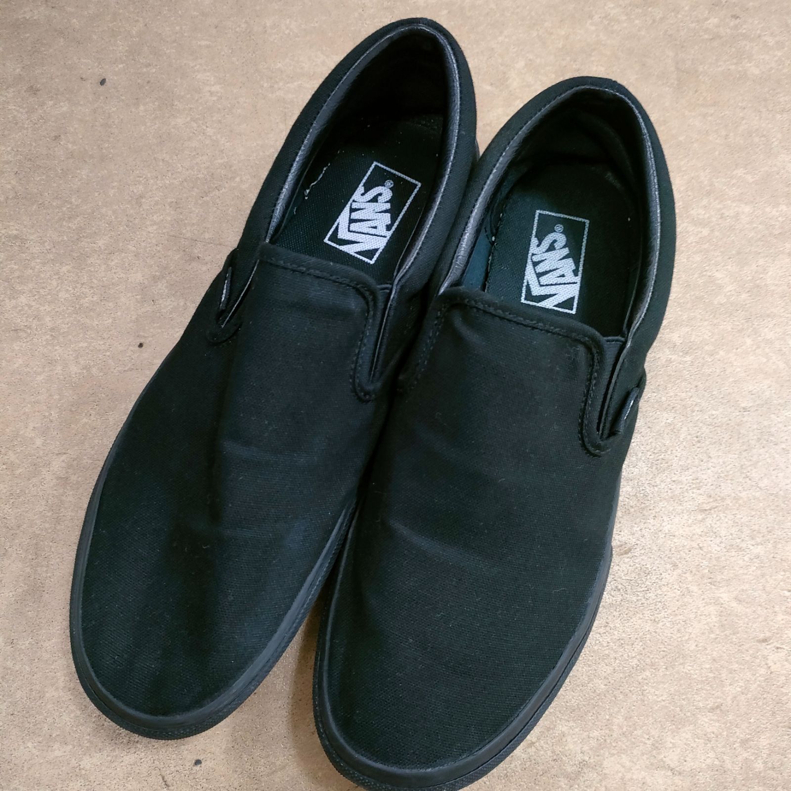 気質アップ 新品、未使用 ◇VANS スニーカー スリッポン 28cm V98CLA スニーカー - lavacanegra.com.mx  lavacanegra.com.mx