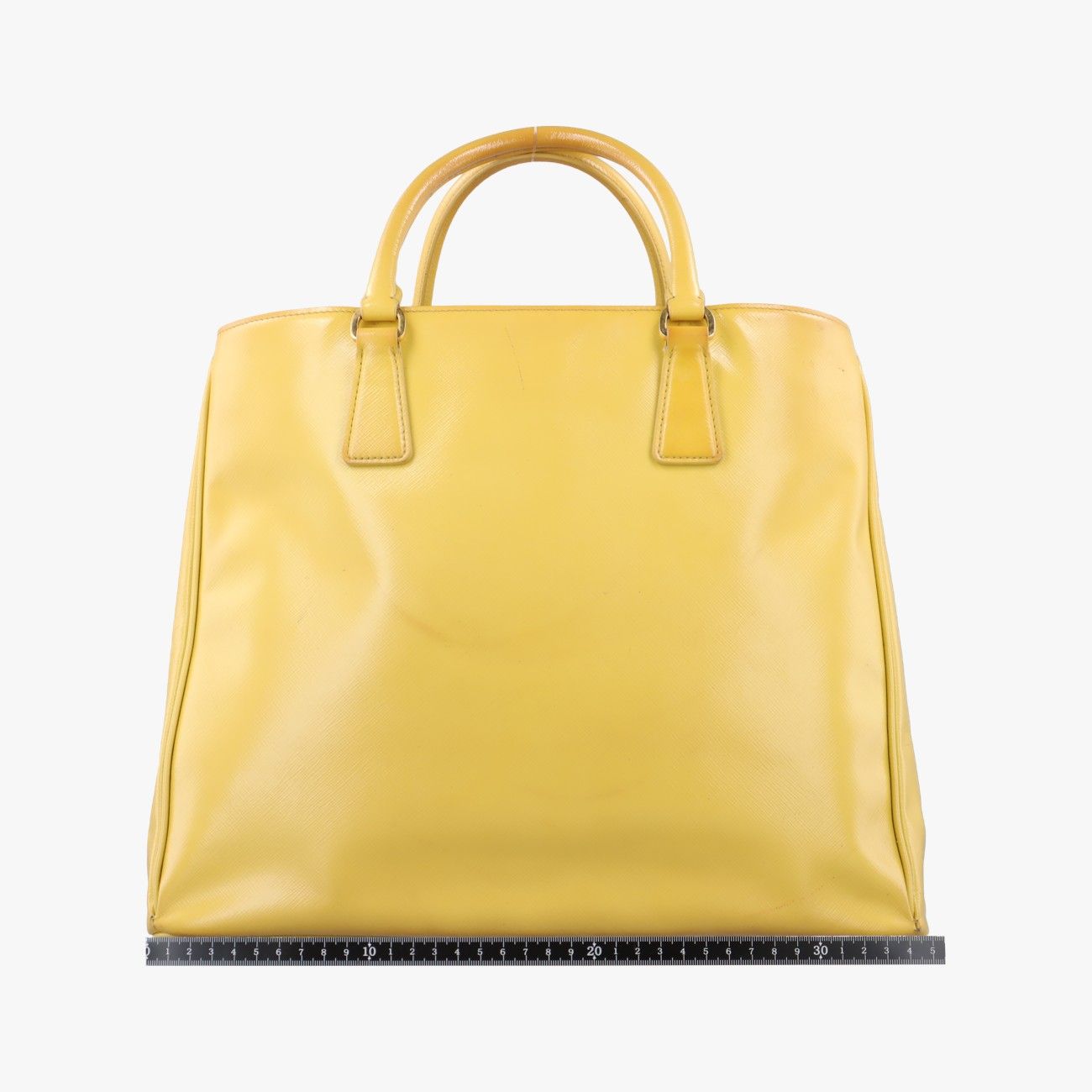 プラダPradaガレリアイエローパテントBN18747 A 173