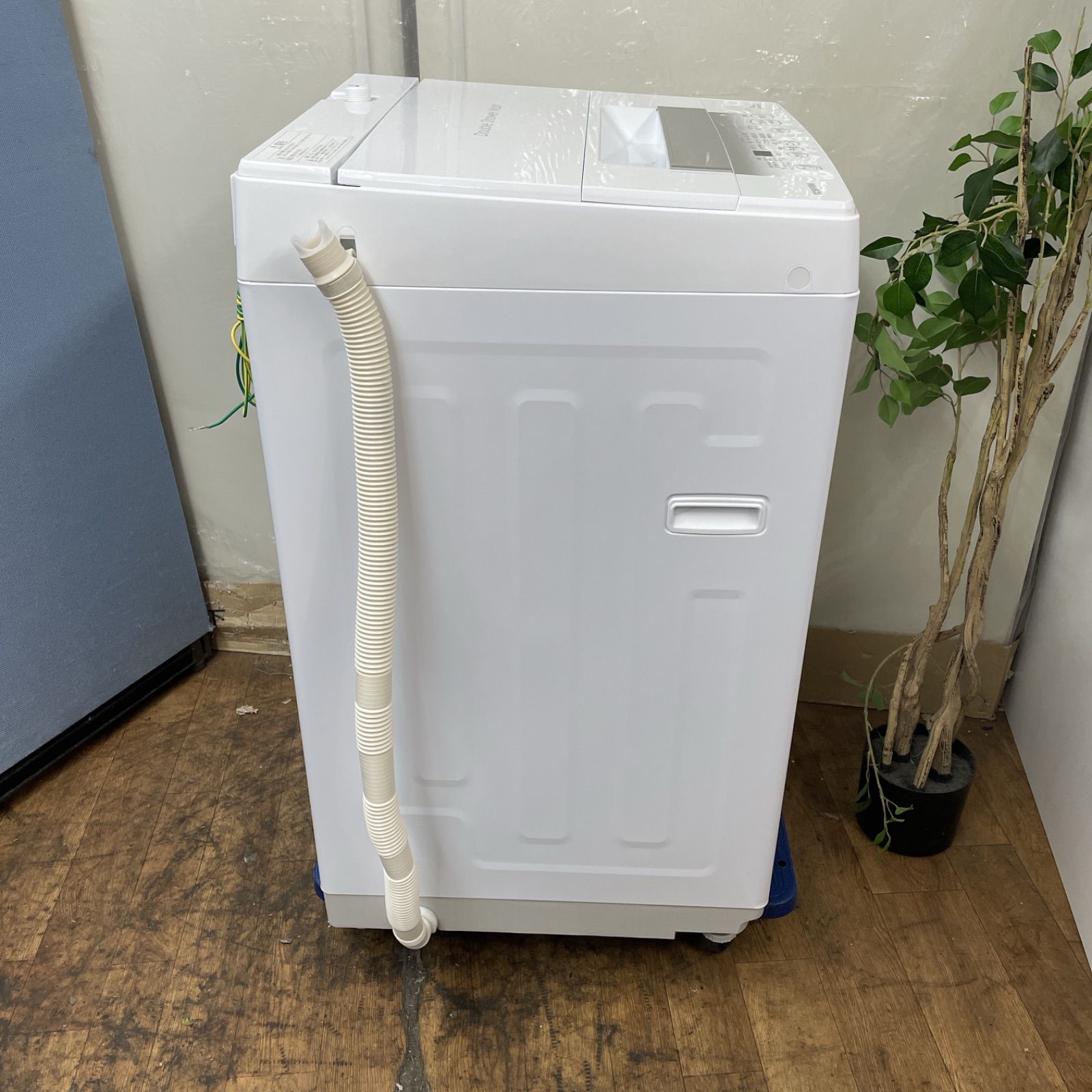 R734 ☀️ 2023年製の高年式♪ TOSHIBA 洗濯機（洗濯4.5㎏) AW-45GA2