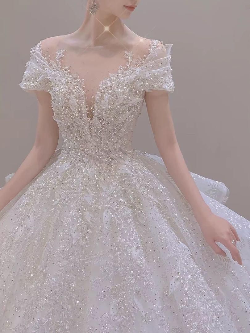 25年新作 ウェディングドレス キラキラストーン＆パール プリンセス