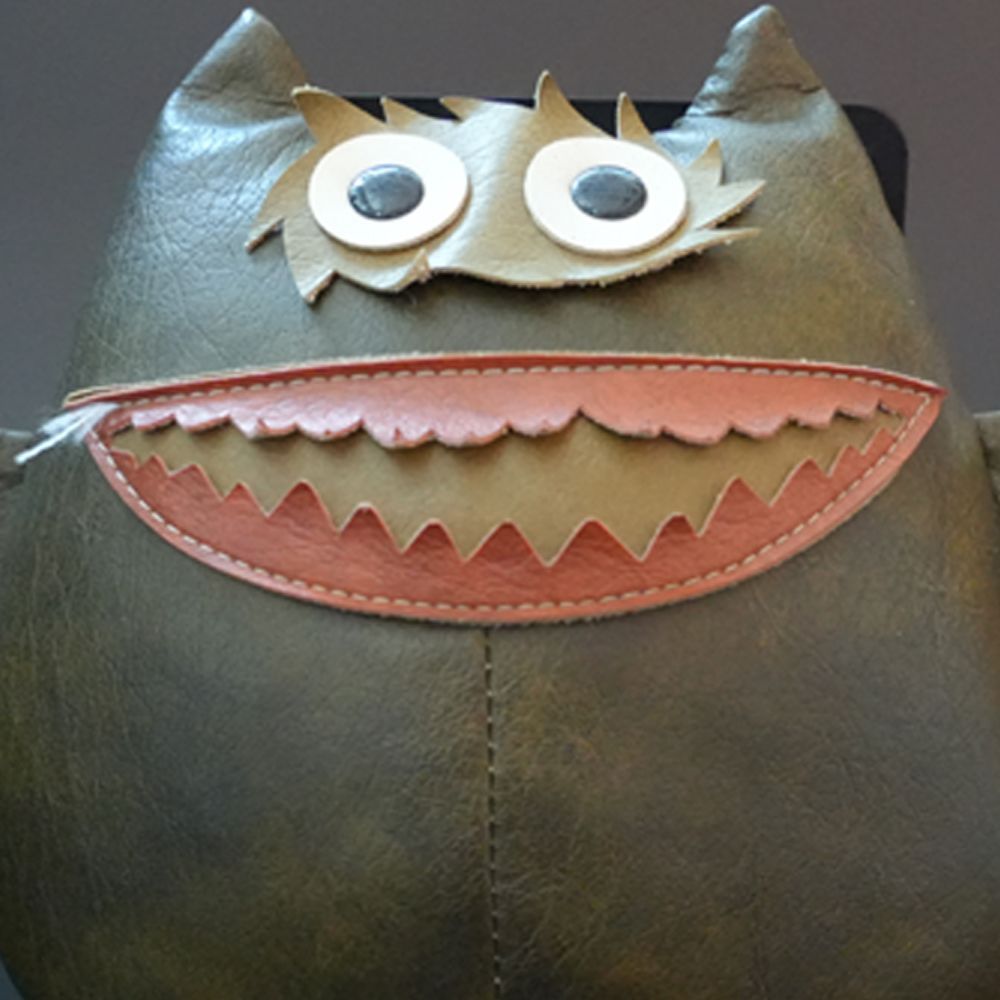 ヴィンテージ品】Eames NAUGA Monster / ナウガモンスター - メルカリ