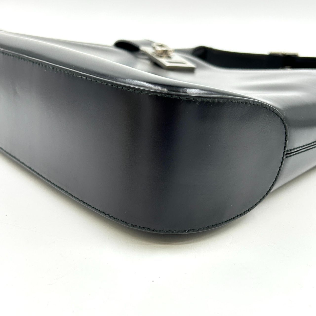 ワンショルダーバッグ 黒