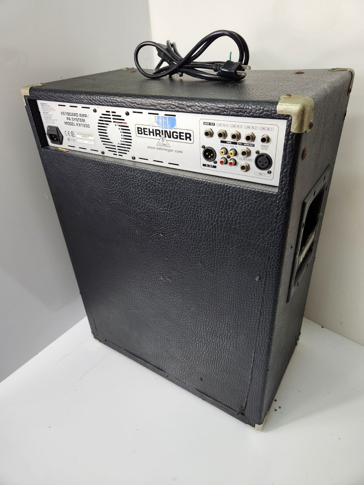 キーボードアンプ BEHRINGER KX1200 キーボードアンプ PA KX1200