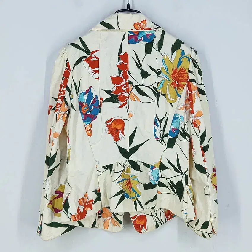 OBZEE オブジェ レディース 春 秋 ビーズ 微ストレッチ 8 スリーブレス ジャケット クリーム HU40530