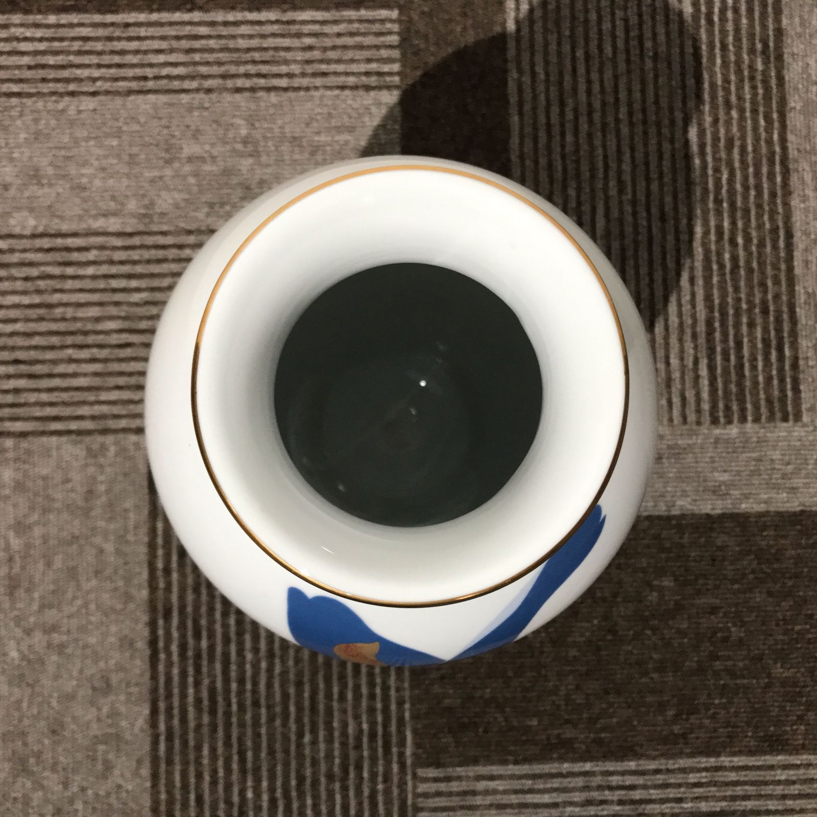 〇Noritake ノリタケ 花瓶 花器 荒川克己 - メルカリ 〇Noritake ノリタケ 花瓶 花器 荒川克己 - メルカリ