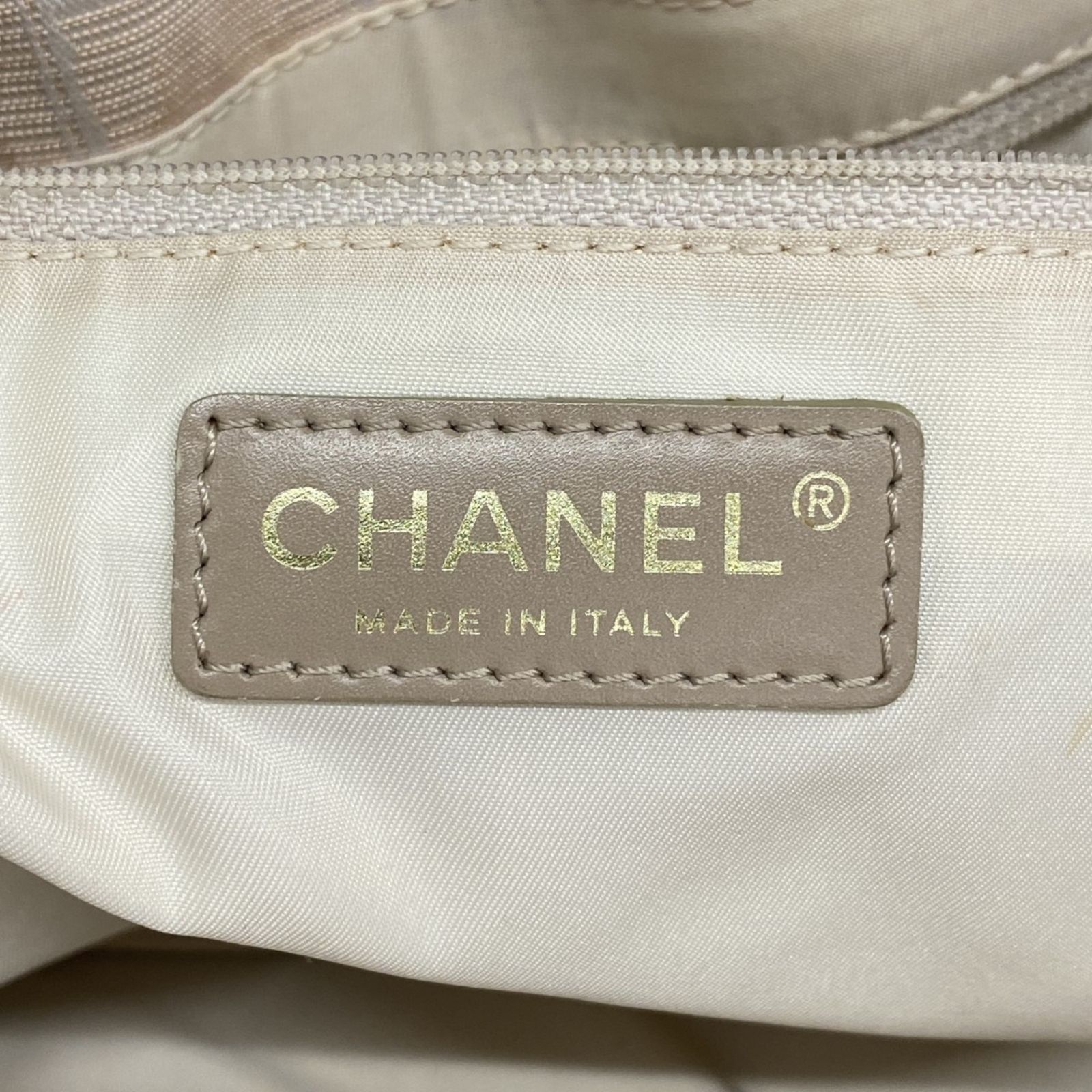 シャネル(Chanel) シャネル トートバッグ ニュートラベル ナイロン