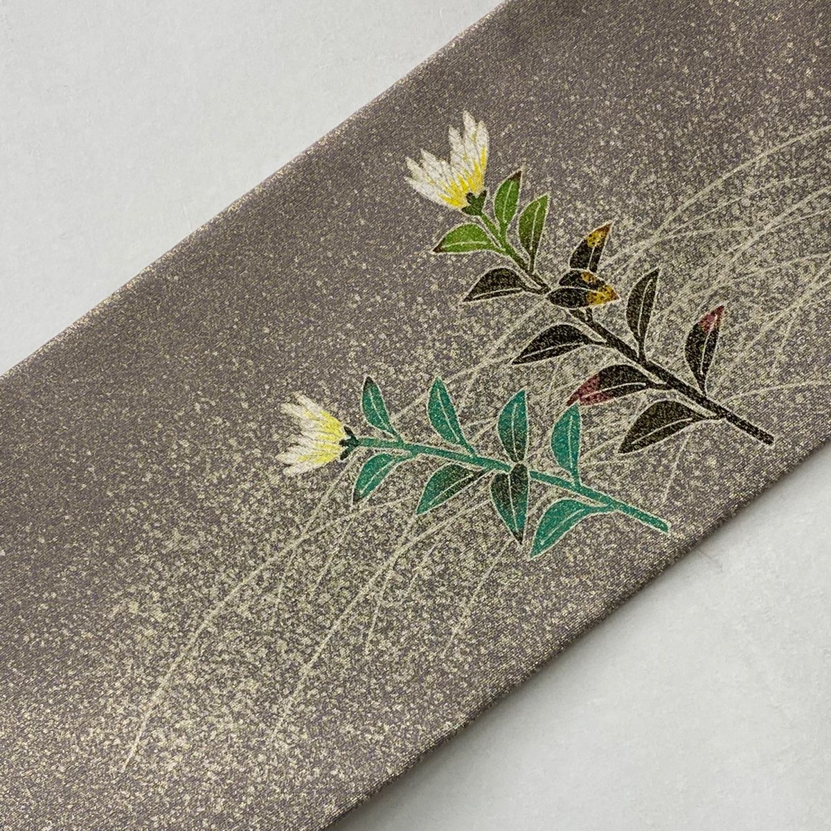 名古屋帯 美品 逸品 人間国宝 羽田登喜男 落款 鴛鴦 草花 金銀彩