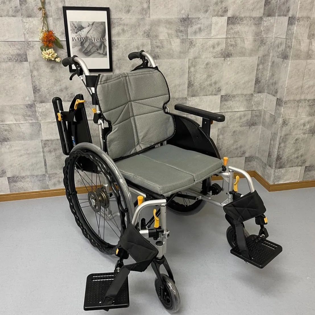 NEXT-51B 松永製作所 ネクストコアシリーズ 自走式車椅子 ノーパンク