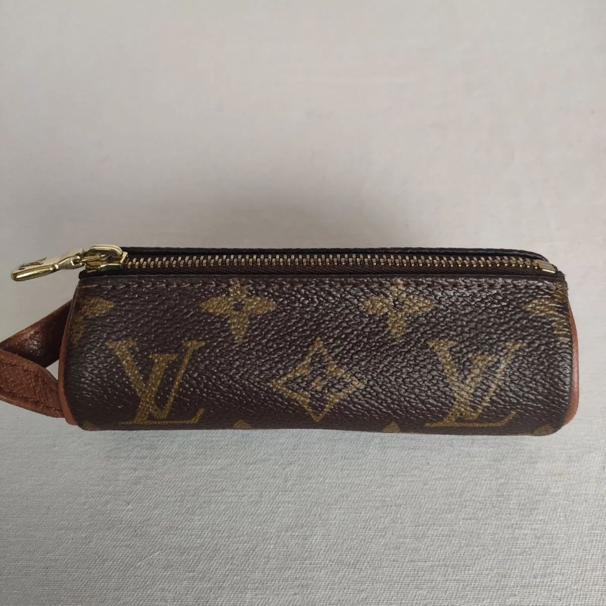 ルイヴィトン ゴルフボール入れ M58249