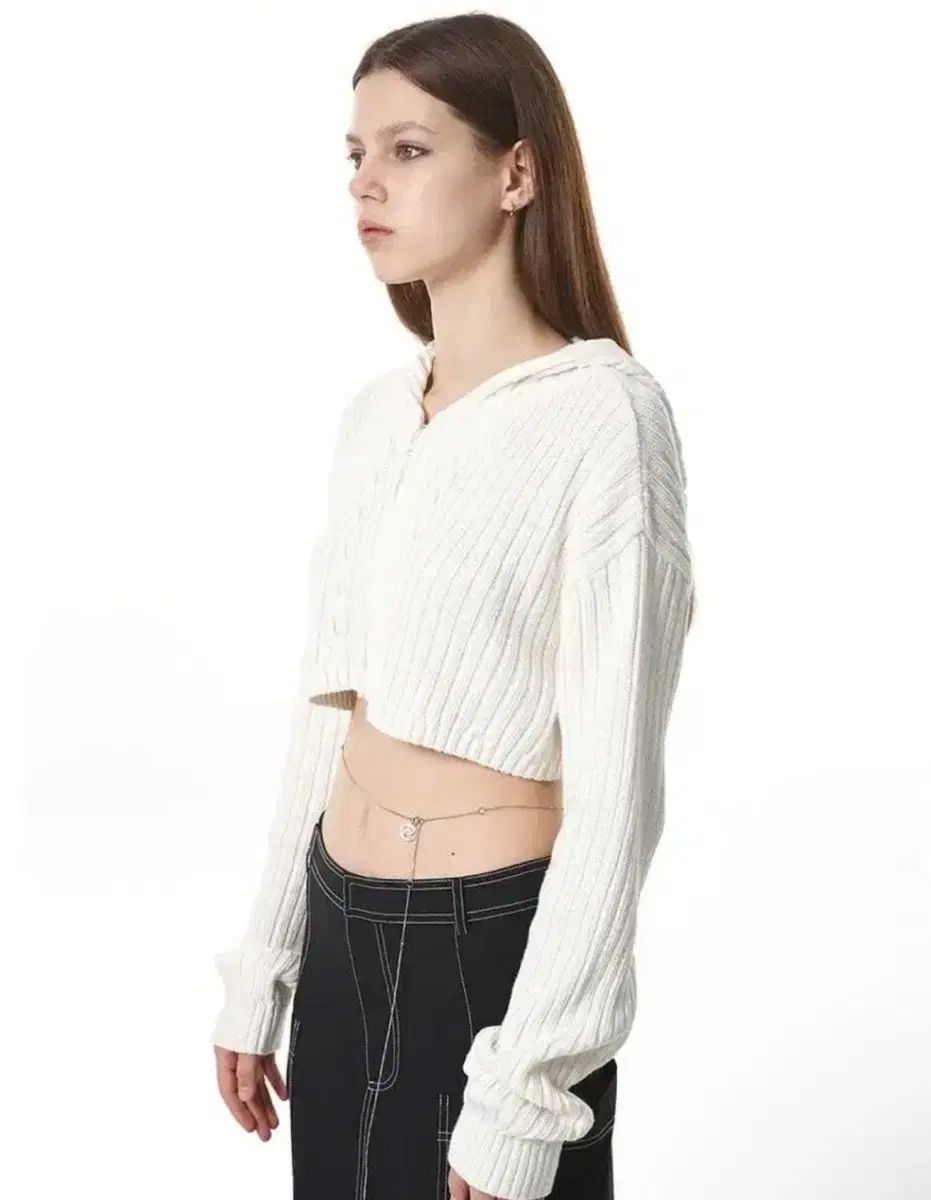 cerric セリック クロップド ニット ジップアップパーカー フード付き アイボリー