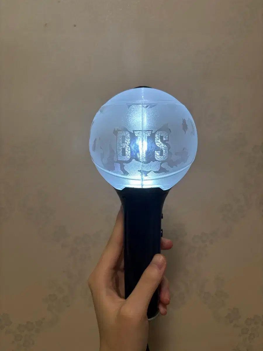 アミボム BTS BTS アミボム mos SE ver4 ver3 ARMY必見！BTSの最新アミボムver.4を紹介！