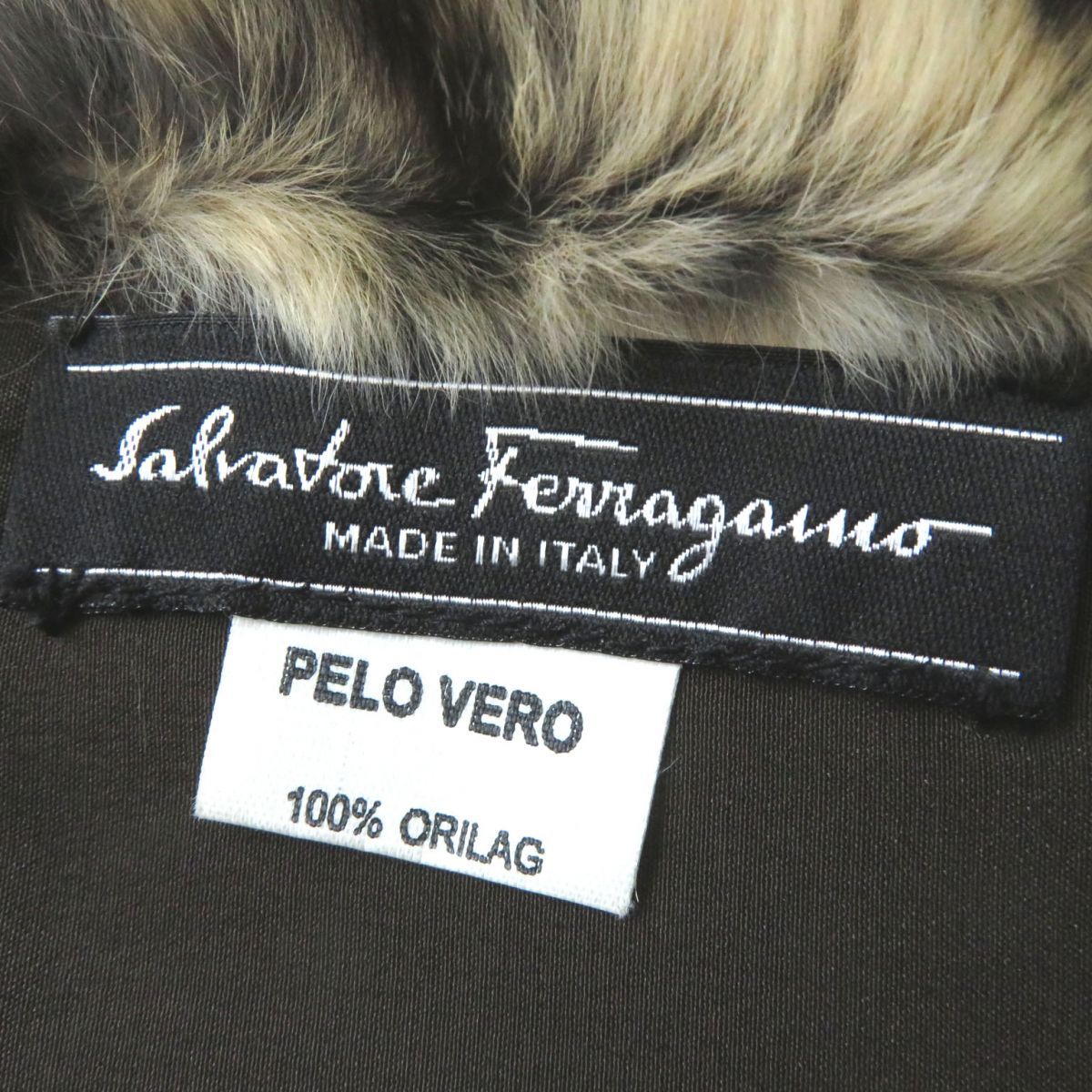 美品◎イタリア製 Salvatore Ferragamo フェラガモ オリラグ マフラー