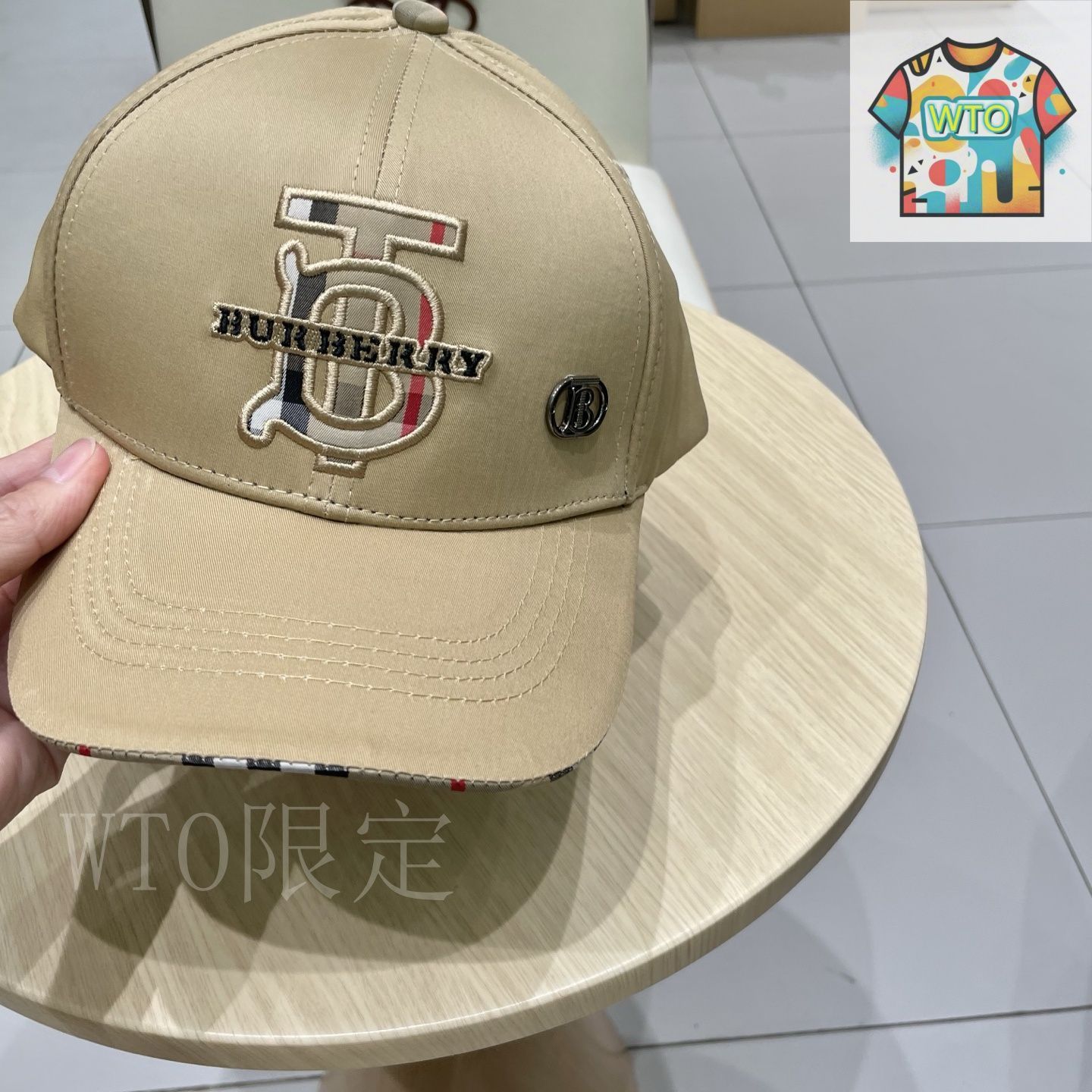 お買い得！！★バーバリー★ ベースボールキャップ BURBERRY バーバリー ベースボールキャップ MH EKD APPLIQUE BSB